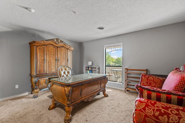 1711 Park Avenue SW, Albuquerque, NM 87104