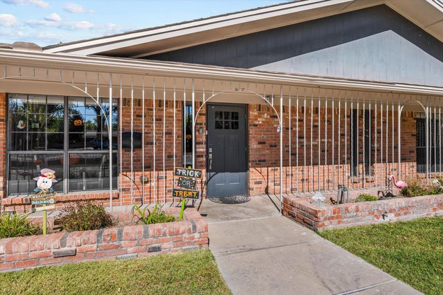 1711 Park Avenue SW, Albuquerque, NM 87104