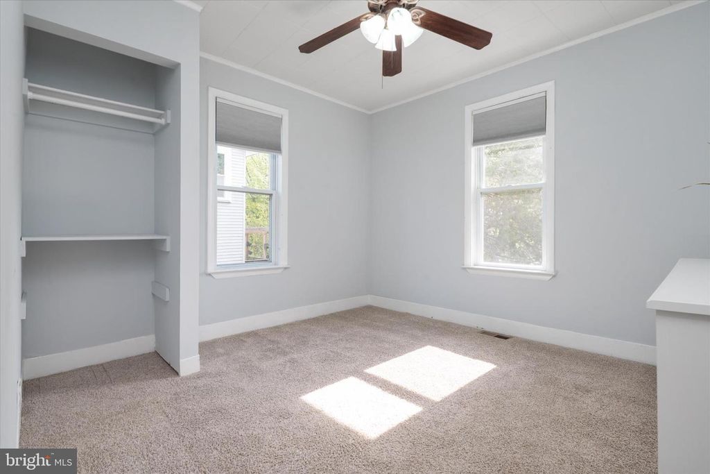 Image 15 of property listing at 37 PATAPSCO RD, Linthicum Heights, MD 21090