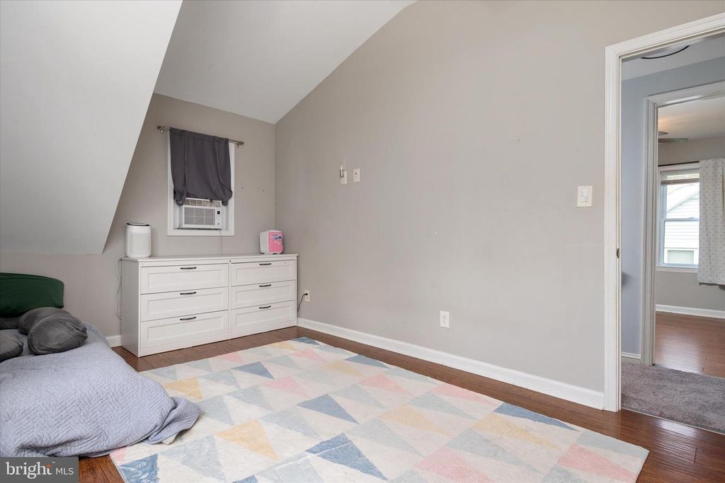 Image 22 of property listing at 37 PATAPSCO RD, Linthicum Heights, MD 21090