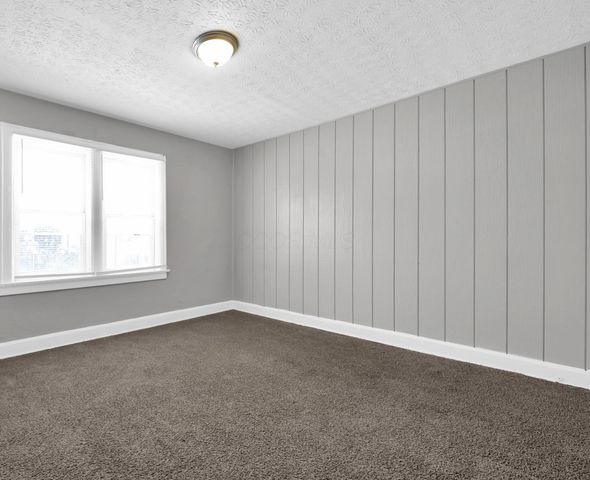 1095 -1097 E 21st Avenue, Columbus, OH 43211