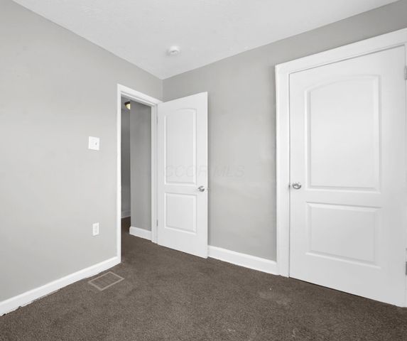 1095 -1097 E 21st Avenue, Columbus, OH 43211