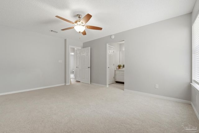 1513 Lighthouse Ct, Gulf Breeze, FL 32563