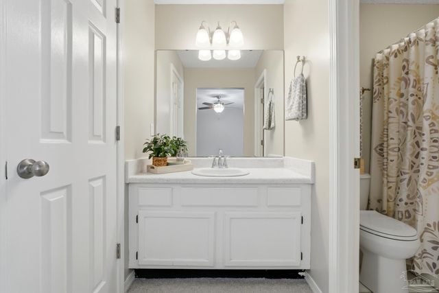 1513 Lighthouse Ct, Gulf Breeze, FL 32563