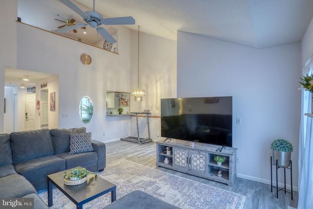 408 MARGIT CT, Newark, DE 19711