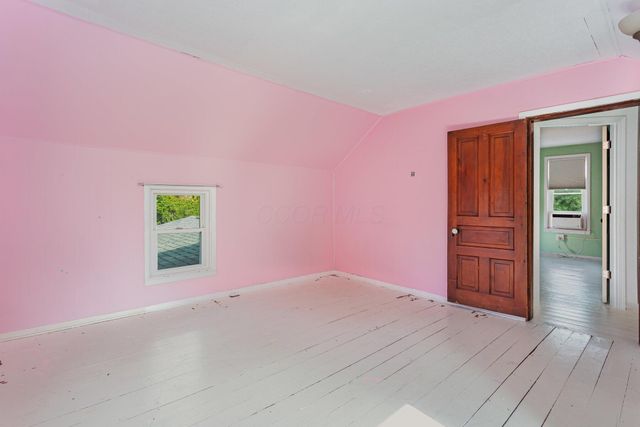 3340 Stringtown Road NE, Lancaster, OH 43130