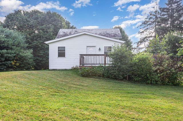 3340 Stringtown Road NE, Lancaster, OH 43130