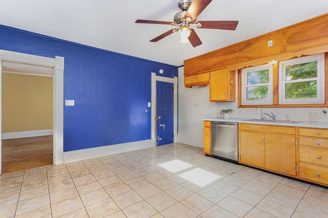 3340 Stringtown Road NE, Lancaster, OH 43130