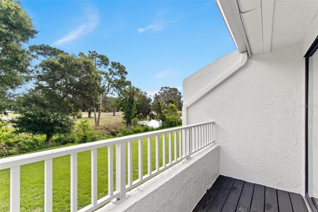 2075 LAKEWOOD CLUB DRIVE S 6A, St Petersburg, FL 33712