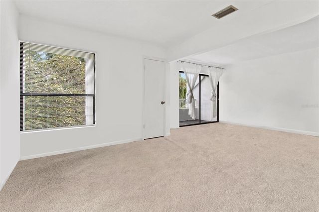 2075 LAKEWOOD CLUB DRIVE S 6A, St Petersburg, FL 33712