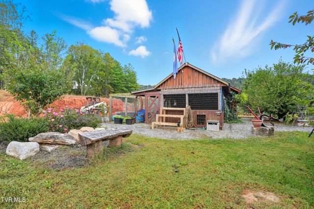 4052 Purchase Ridge Road, Duffield, VA 24244