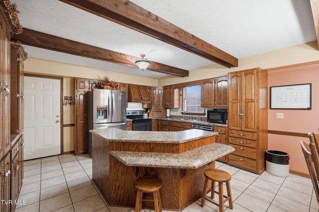 4052 Purchase Ridge Road, Duffield, VA 24244