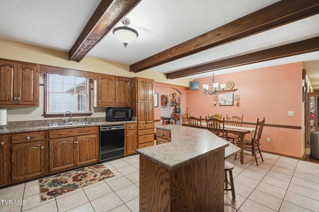 4052 Purchase Ridge Road, Duffield, VA 24244