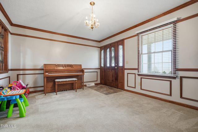 4052 Purchase Ridge Road, Duffield, VA 24244