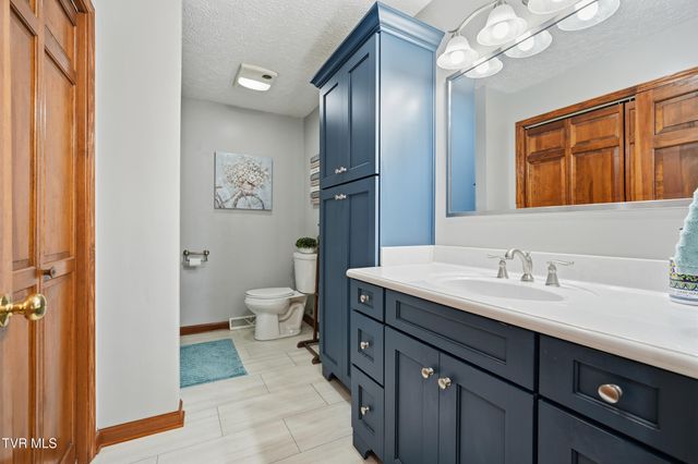 4052 Purchase Ridge Road, Duffield, VA 24244