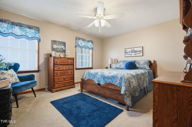 4052 Purchase Ridge Road, Duffield, VA 24244