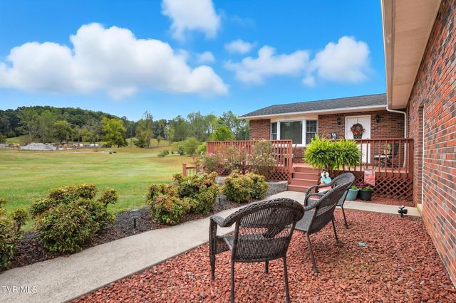 4052 Purchase Ridge Road, Duffield, VA 24244