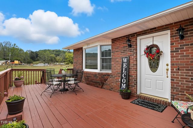 4052 Purchase Ridge Road, Duffield, VA 24244