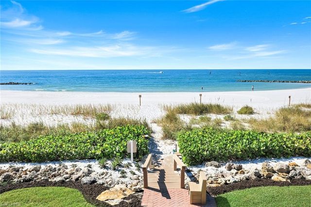 2211 Gulf Shore BLVD N # C4, Naples, FL 34102