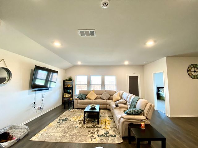 408 Wrangler Drive, Josephine, TX 75189