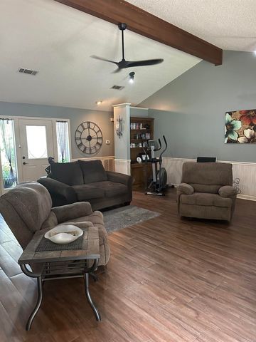 27 POINTER Drive, Little Rock, AR 72202