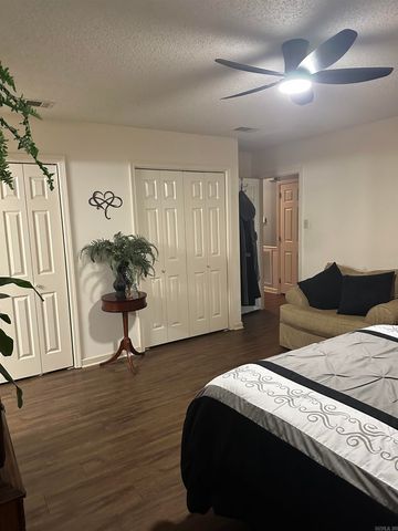 27 POINTER Drive, Little Rock, AR 72202