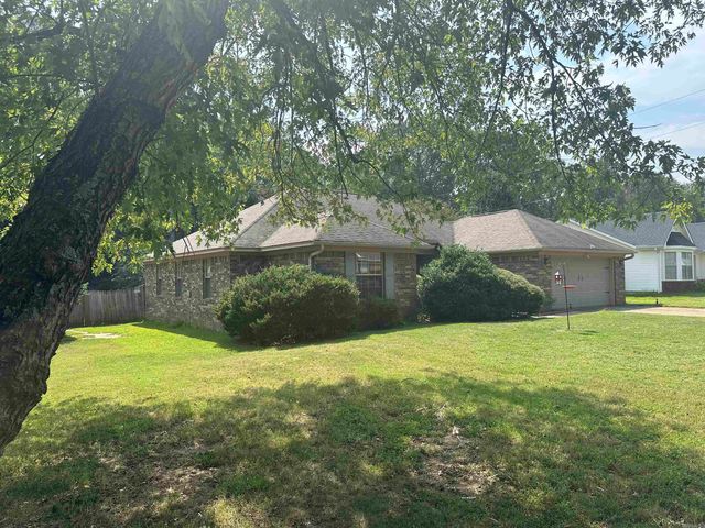 27 POINTER Drive, Little Rock, AR 72202