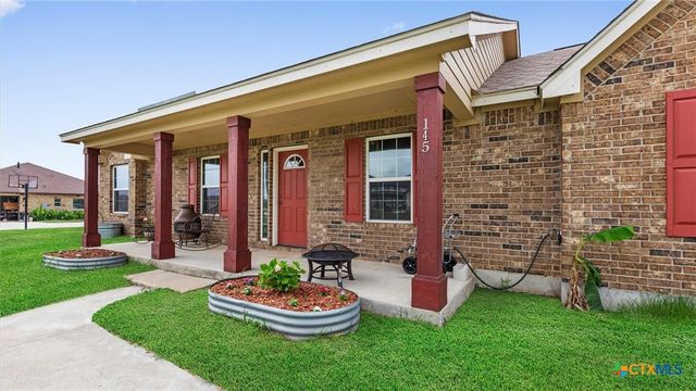145 Gentle Breeze, Floresville, TX 78114