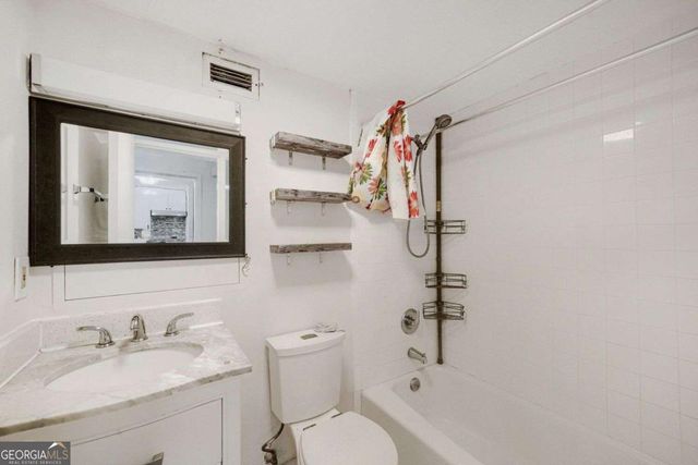 620 Peachtree Street NE 1207, Atlanta, GA 30308