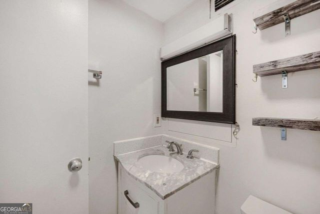 620 Peachtree Street NE 1207, Atlanta, GA 30308