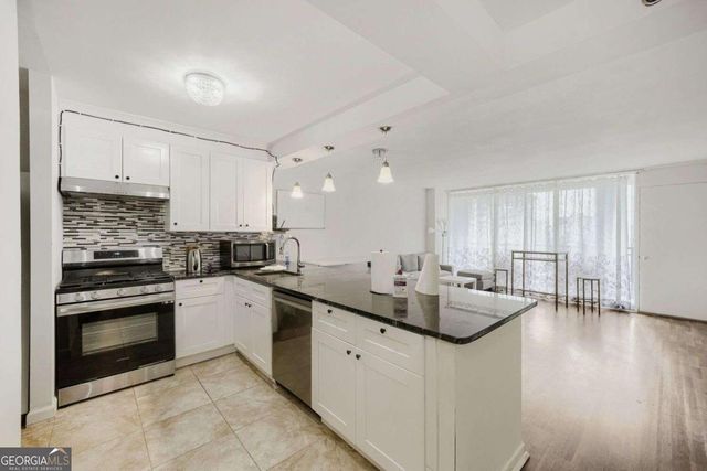 620 Peachtree Street NE 1207, Atlanta, GA 30308