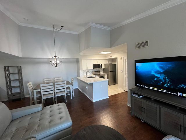 15135 Michelangelo Boulevard 306, Delray Beach, FL 33446