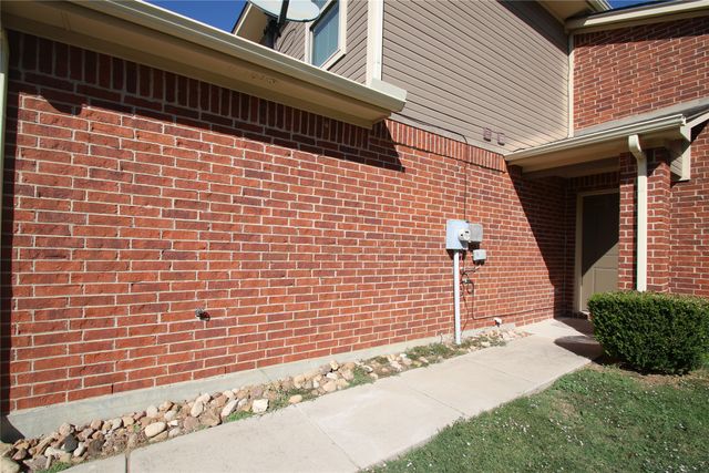 3829 Branch Way, Benbrook, TX 76116