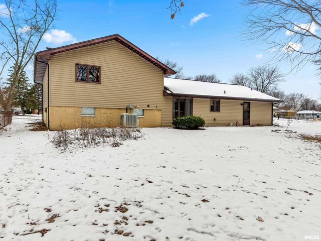 5535 W SIOUX Trail, Peoria, IL 61607