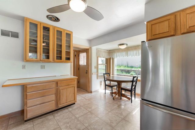 2840 N 86th STREET, Milwaukee, WI 53222