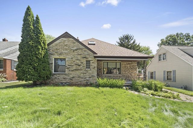 2840 N 86th STREET, Milwaukee, WI 53222