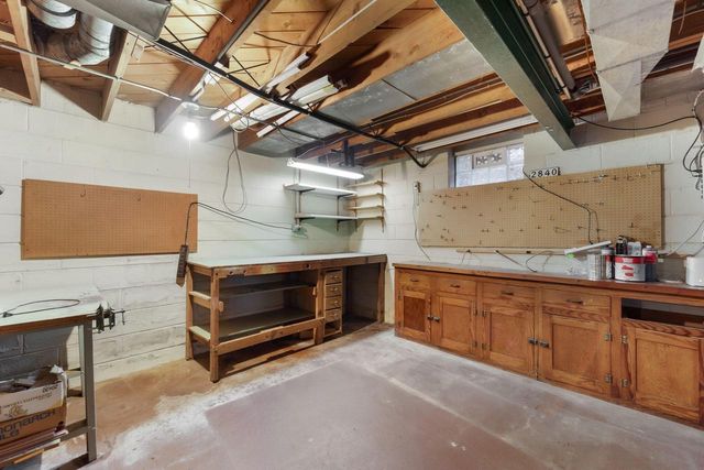 2840 N 86th STREET, Milwaukee, WI 53222
