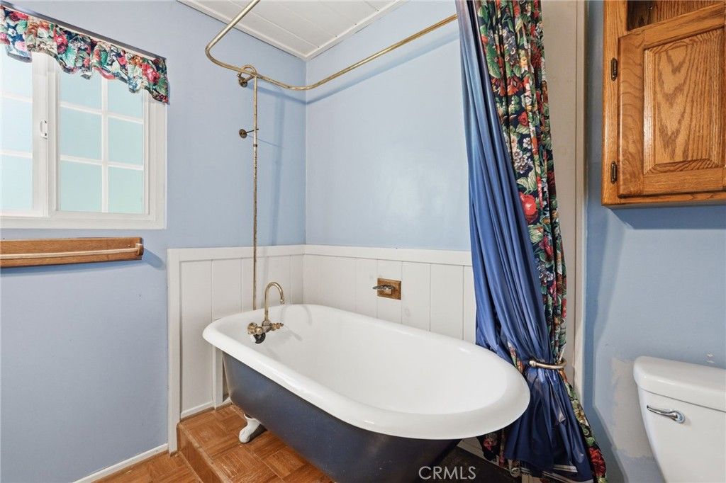 Image 18 of property listing at 4018 Joelton Drive, Agoura Hills, CA 91301