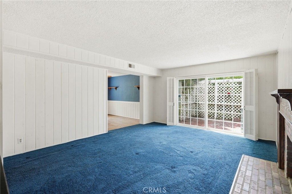 Image 5 of property listing at 4018 Joelton Drive, Agoura Hills, CA 91301