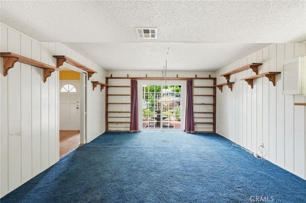 Image 9 of property listing at 4018 Joelton Drive, Agoura Hills, CA 91301