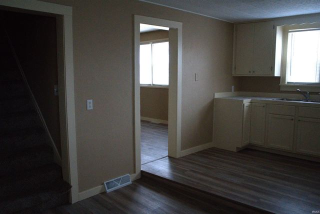237 Park Avenue, Elkhart, IN 46516