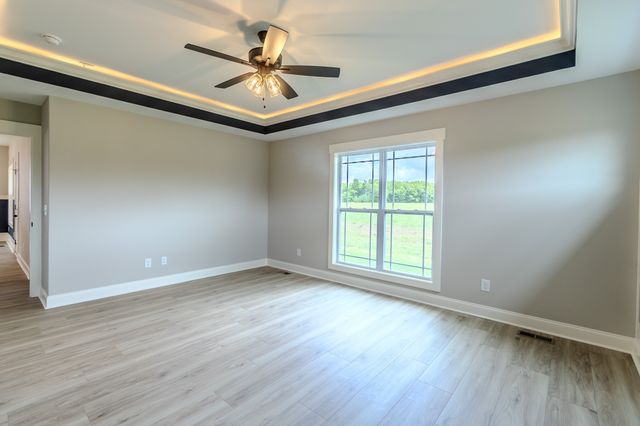 213 Harvest Moon Dr, Clarksville, TN 37043