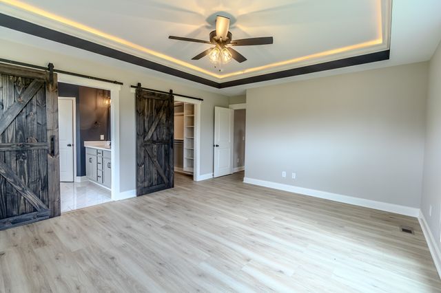 213 Harvest Moon Dr, Clarksville, TN 37043