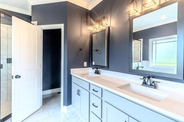 213 Harvest Moon Dr, Clarksville, TN 37043