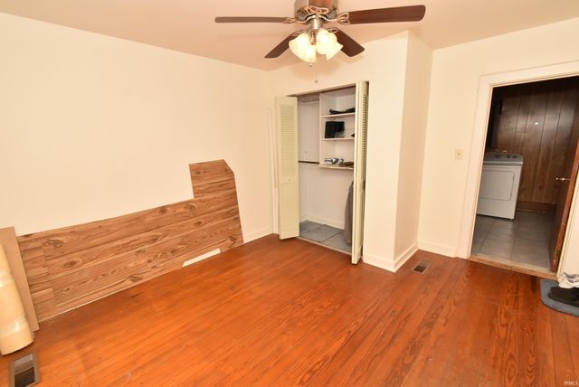 105 N Van Buren Avenue, Fowler, IN 47944