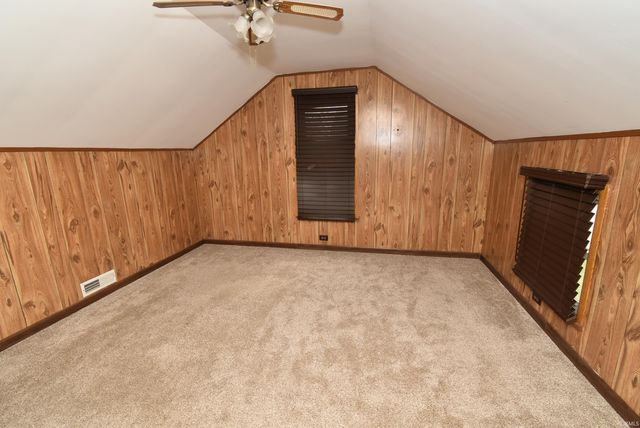 105 N Van Buren Avenue, Fowler, IN 47944