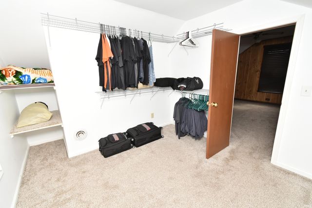 105 N Van Buren Avenue, Fowler, IN 47944