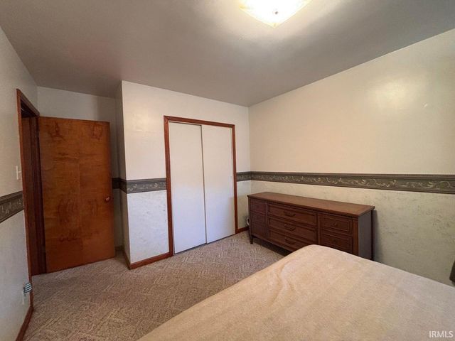 402 S Home Avenue, Rensselaer, IN 47978