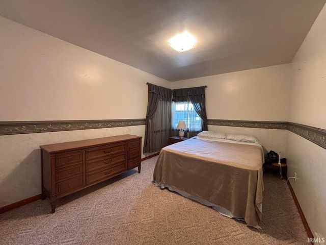 402 S Home Avenue, Rensselaer, IN 47978