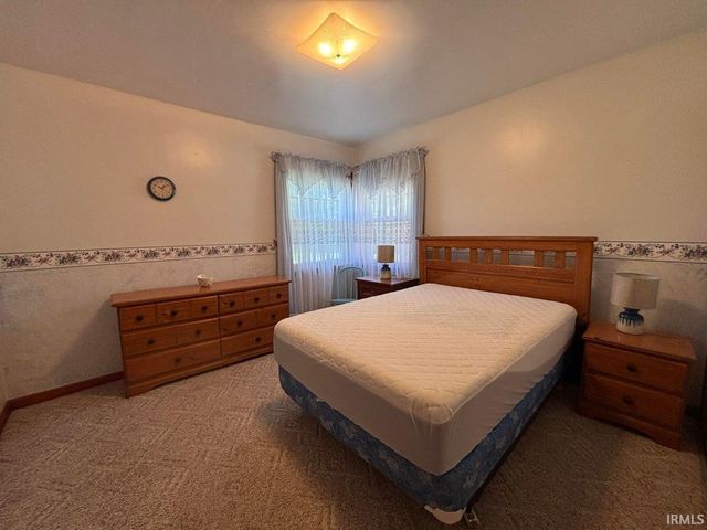 402 S Home Avenue, Rensselaer, IN 47978